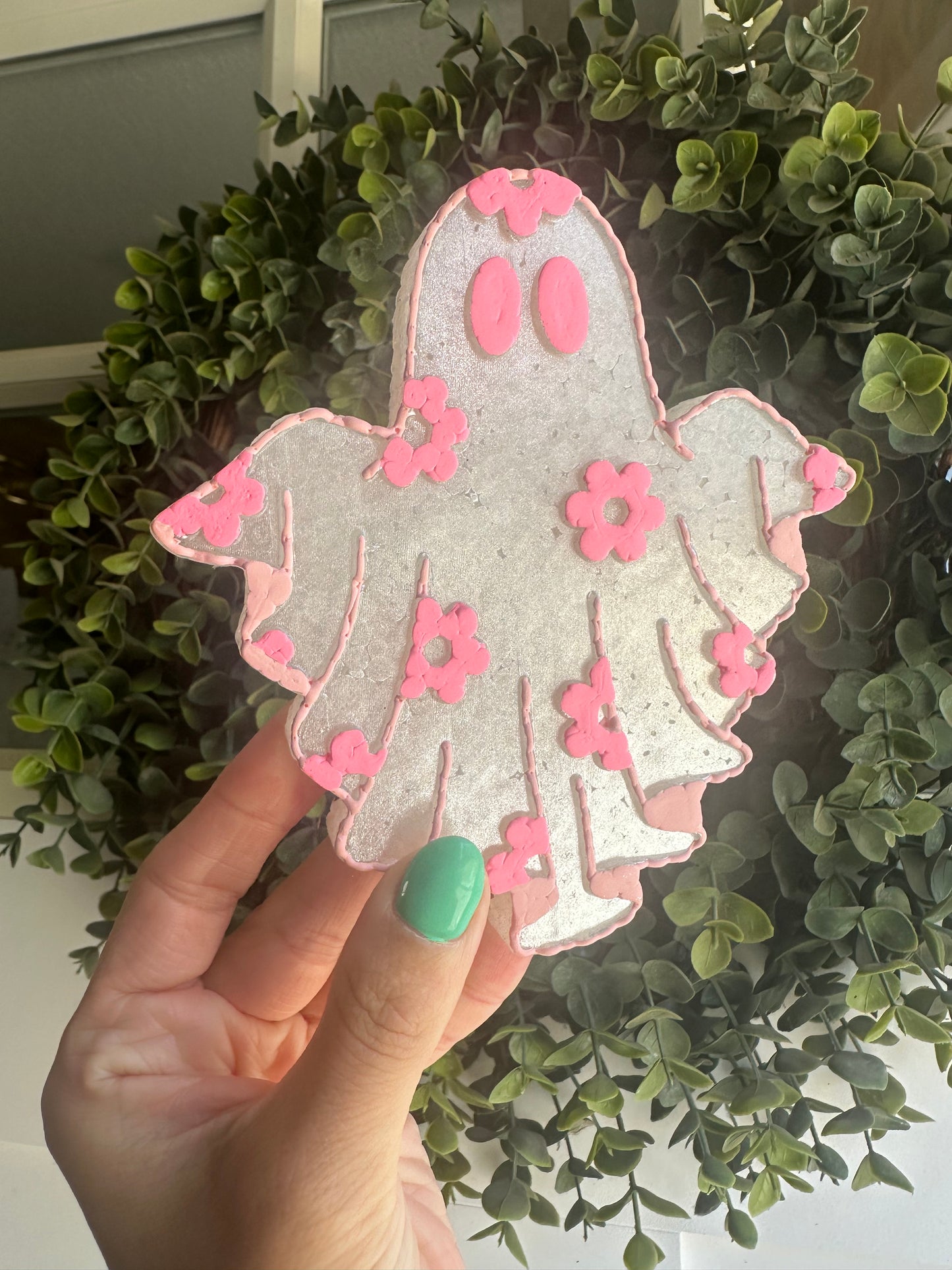 Flower Ghost Freshie