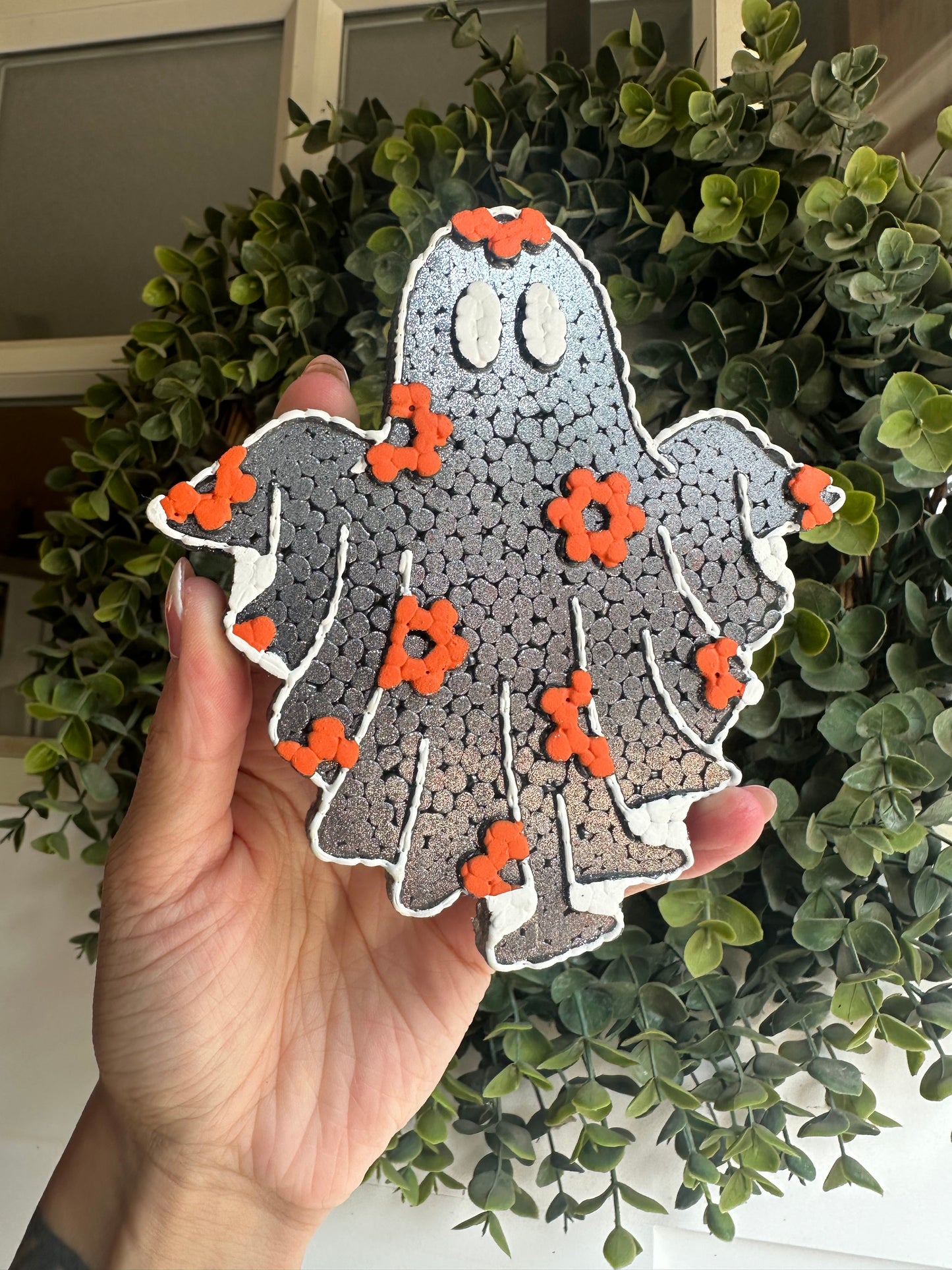 Flower Ghost Freshie