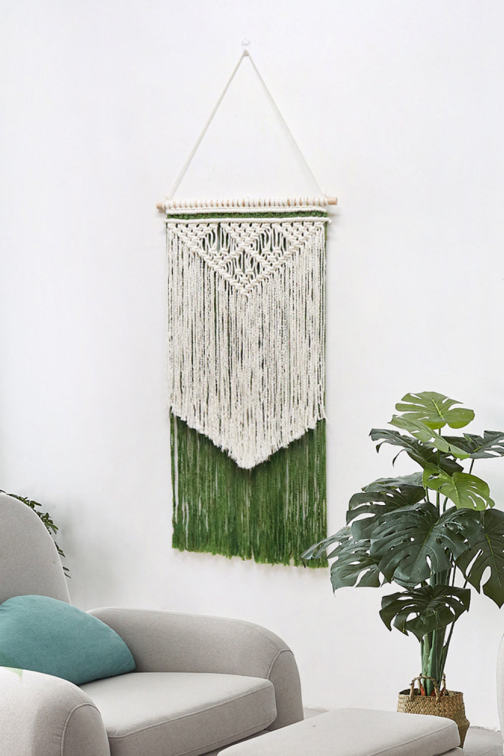 Contrast Fringe Handmade Macrame Wall Hanging The Stout Steer