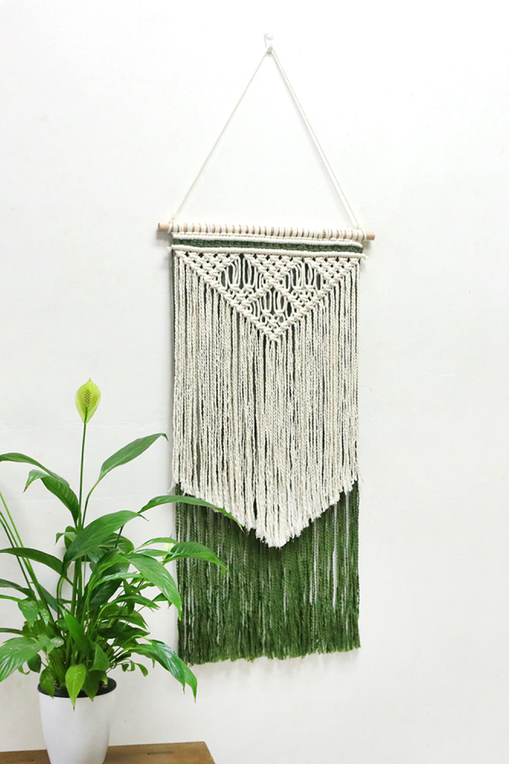 Contrast Fringe Handmade Macrame Wall Hanging The Stout Steer