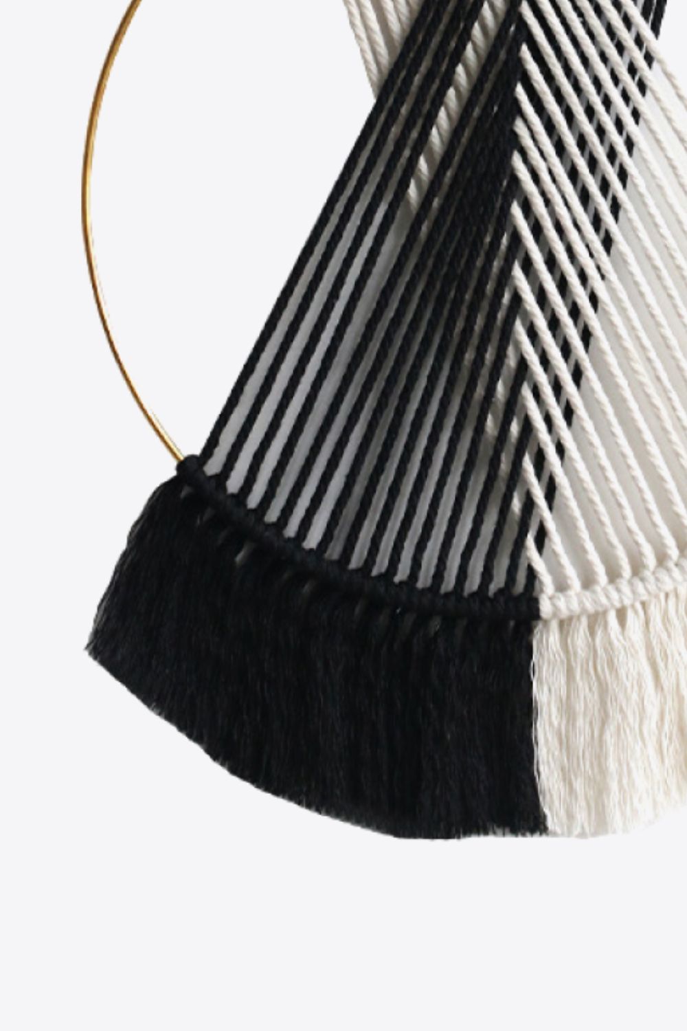 Contrast Fringe Round Macrame Wall Hanging The Stout Steer