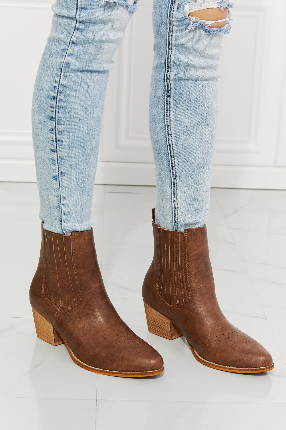MMShoes Love the Journey Stacked Heel Chelsea Boot in Chestnut The Stout Steer