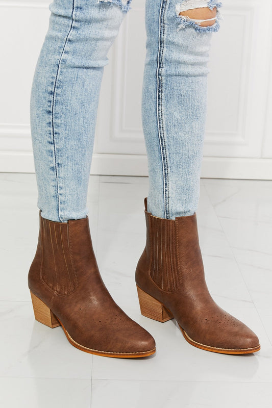 MMShoes Love the Journey Stacked Heel Chelsea Boot in Chestnut The Stout Steer