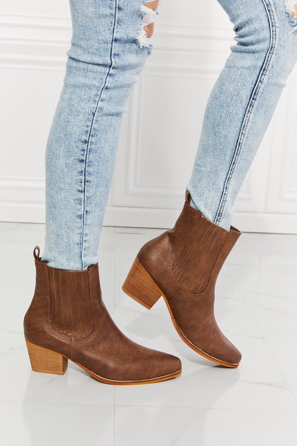 MMShoes Love the Journey Stacked Heel Chelsea Boot in Chestnut The Stout Steer