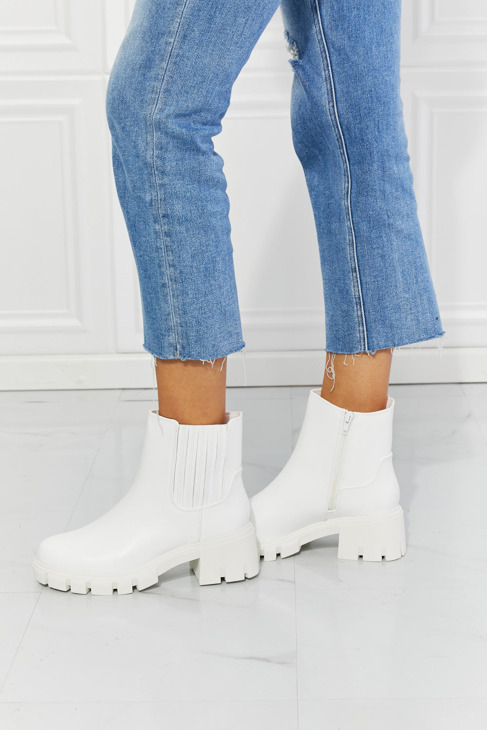 MMShoes What It Takes Lug Sole Chelsea Boots in White The Stout Steer