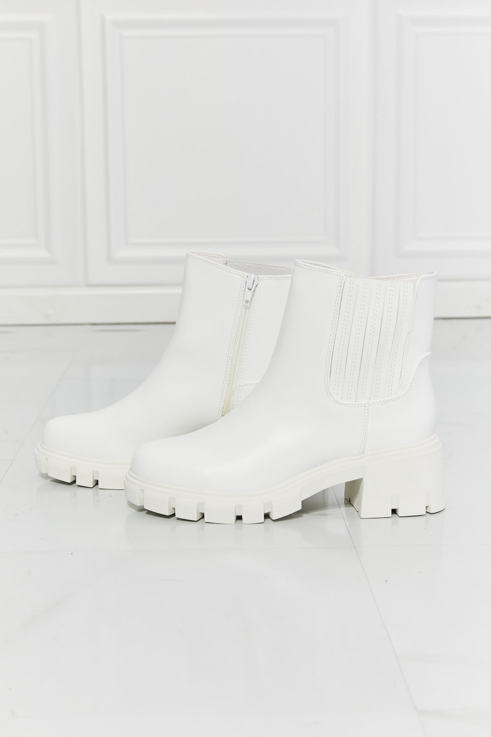 MMShoes What It Takes Lug Sole Chelsea Boots in White The Stout Steer