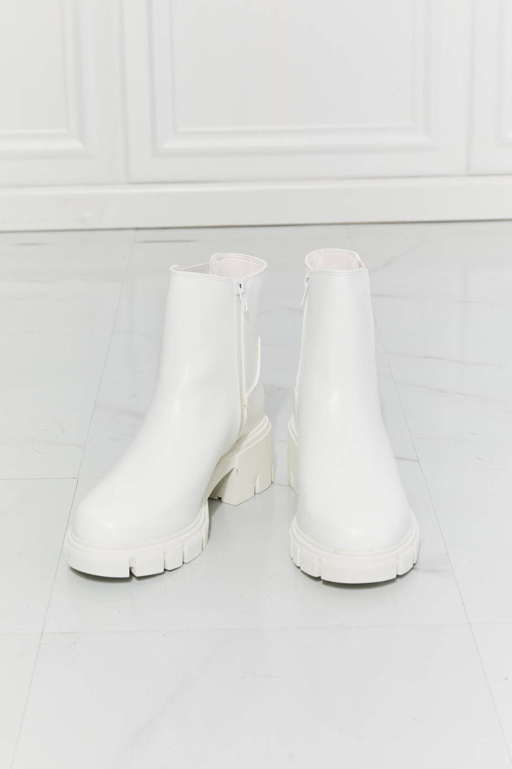 MMShoes What It Takes Lug Sole Chelsea Boots in White The Stout Steer