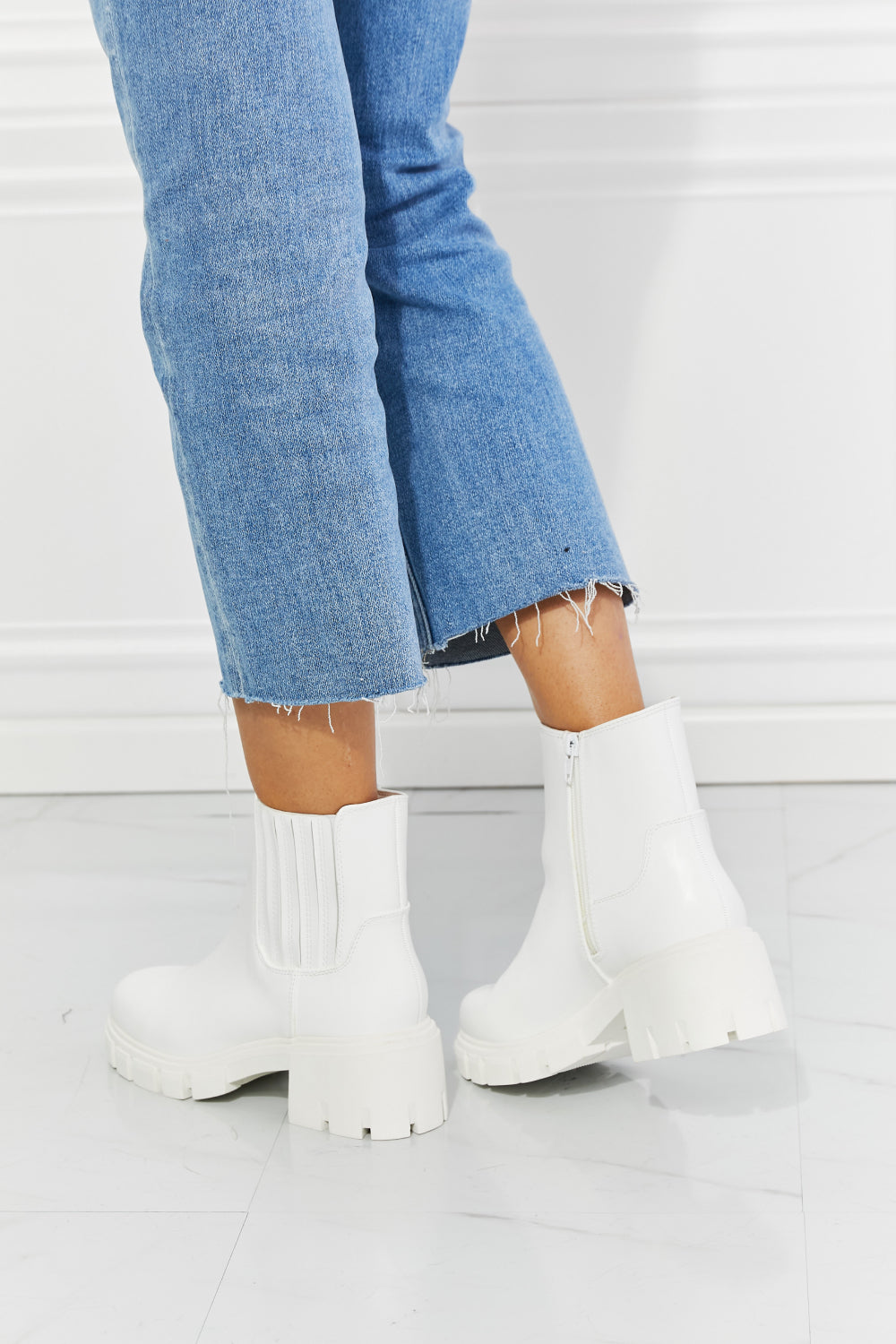MMShoes What It Takes Lug Sole Chelsea Boots in White The Stout Steer