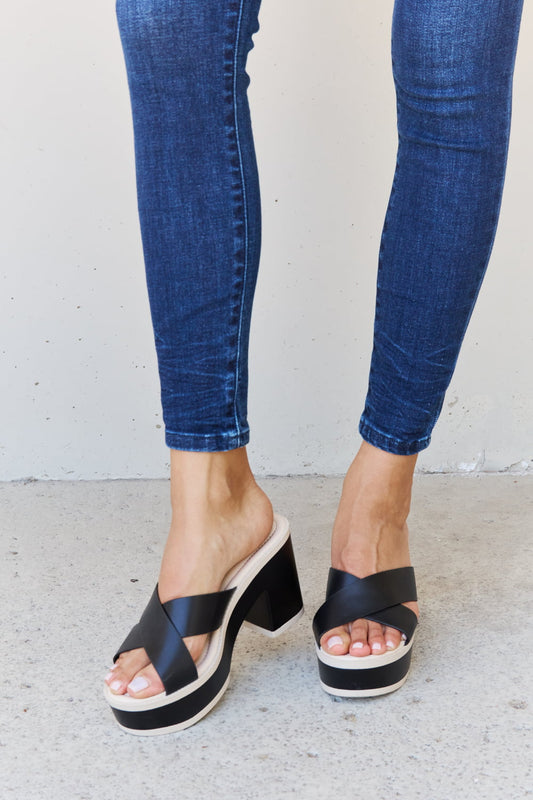 Weeboo Cherish The Moments Contrast Platform Sandals in Black The Stout Steer