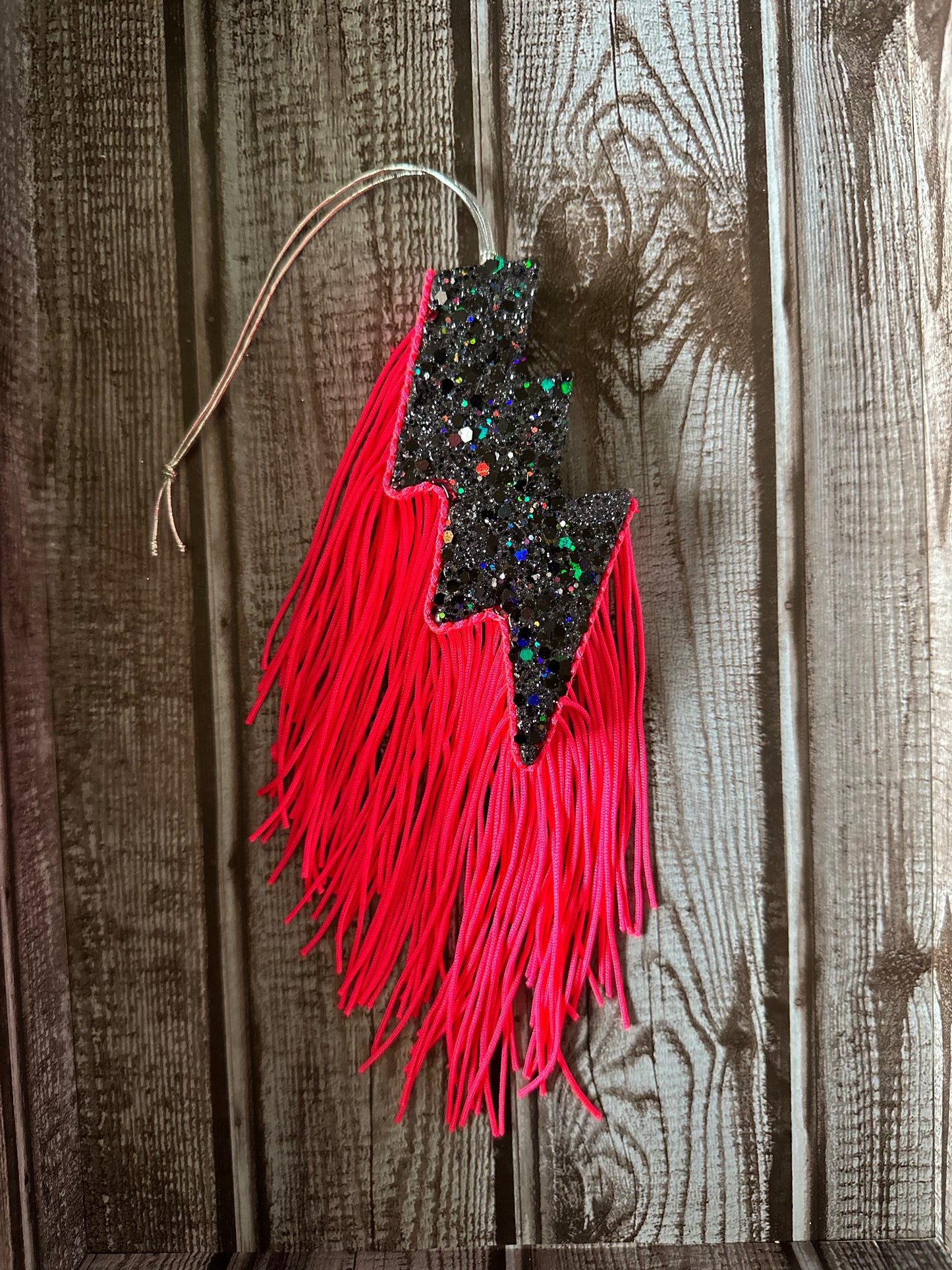 Medium Lightning Bolt Freshie