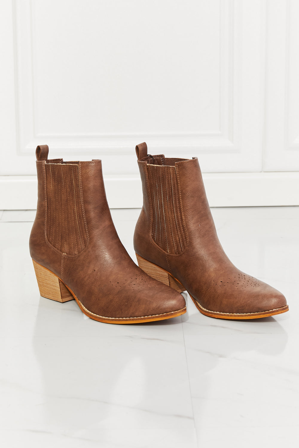 MMShoes Love the Journey Stacked Heel Chelsea Boot in Chestnut The Stout Steer